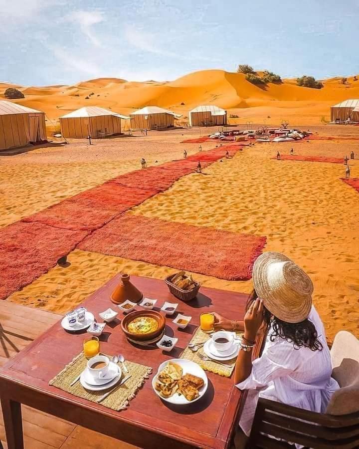 Silver Luxury Camp Merzouga Exteriör bild